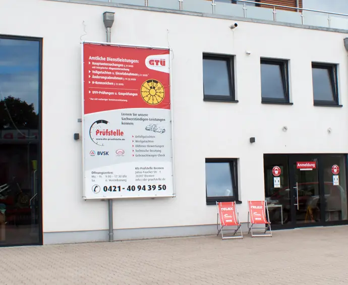 Eingangsbereich der Prüfstelle am Weserpark